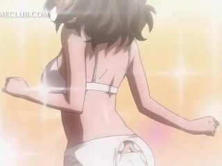 Slutty anime babe menggoda remaja lelaki untuk bertiga