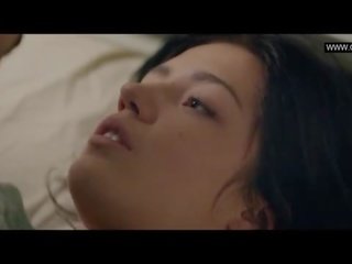 Adele exarchopoulos - 袒胸 性別 場景 - eperdument (2016)