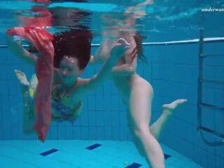 Hottest underwater babes – lesbians, dhuwur definisi bayan f1