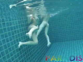 Brincalhão s obter fodido juntos em piscina fora - parte eu sexo vídeo movs