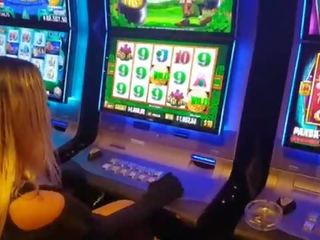 Cassino em las vegas &excl; dei 第 desconhecido sem camisinha &excl;&excl; paty bumbum&comma; 埃尔 toro 德 oro