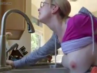 Красавици bigtits милф boltonwife кухня кучешка.